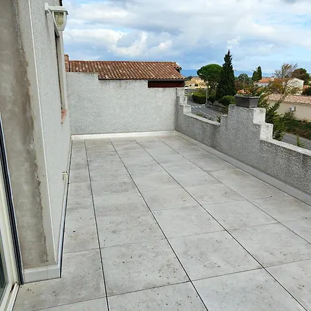 Familial Proche De Carcassonne Apartmán *