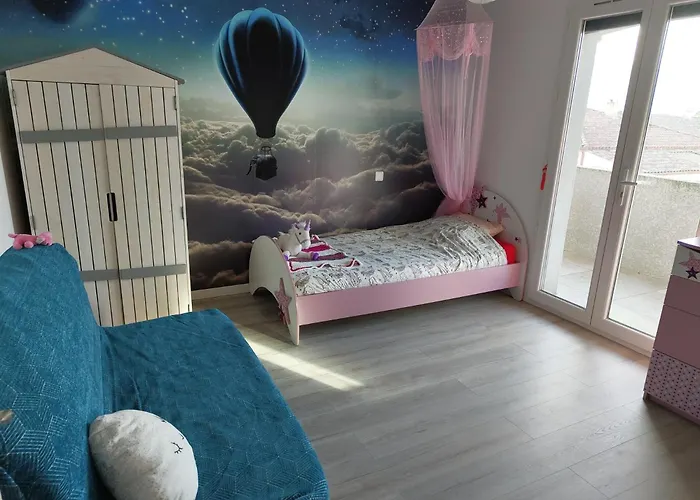 Familial Proche De Carcassonne Appartement *